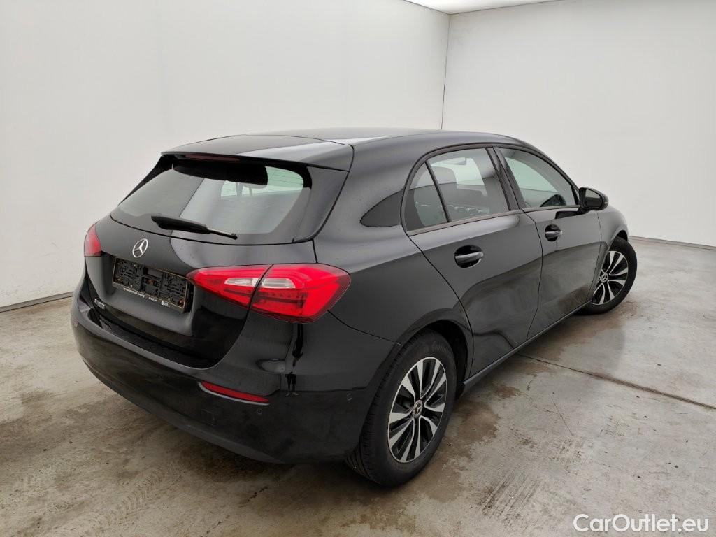Mercedes  A-Klasse MERCEDES CLASSE A (W177) A 180 136 Business Solution (EU6d-TEMP) 5d Auto #2