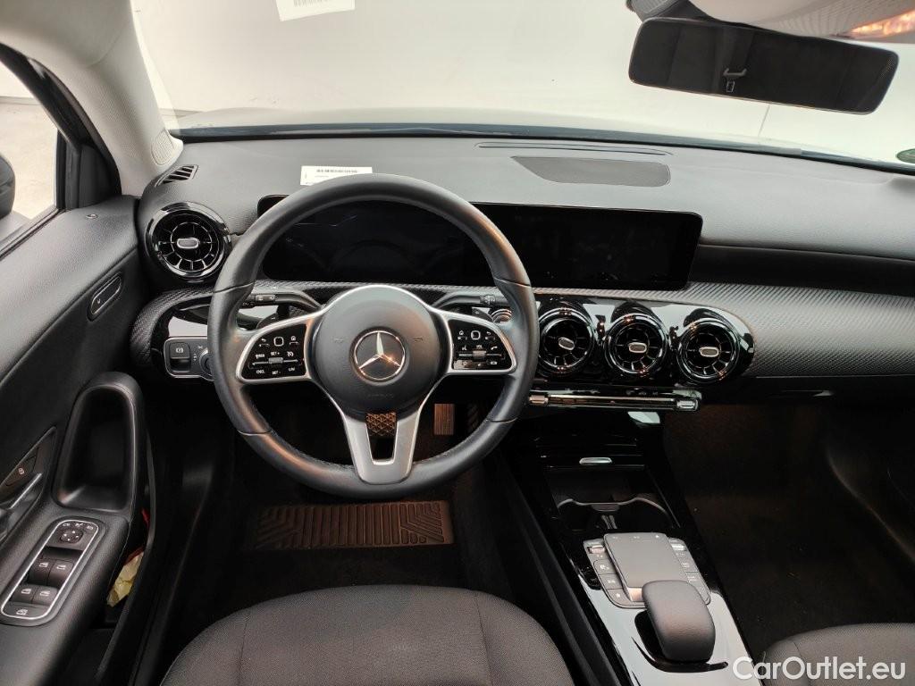 Mercedes  A-Klasse MERCEDES CLASSE A (W177) A 180 136 Business Solution (EU6d-TEMP) 5d Auto #9