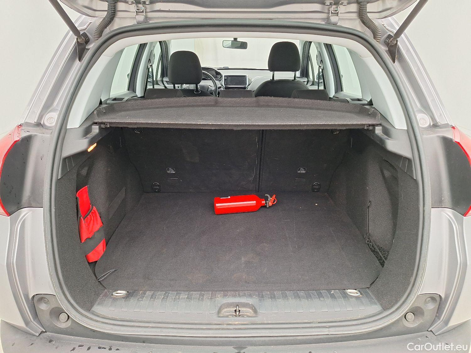 Peugeot  2008 Peugeot,  FL'16, Peugeot  1.2 Puretech 61kW S&S Active 5d #7