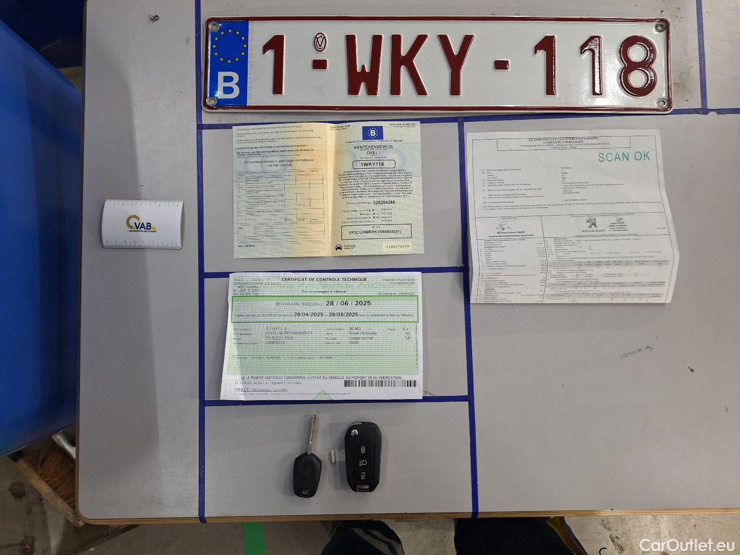 Peugeot  2008 Peugeot,  FL'16, Peugeot  1.2 Puretech 61kW S&S Active 5d #20