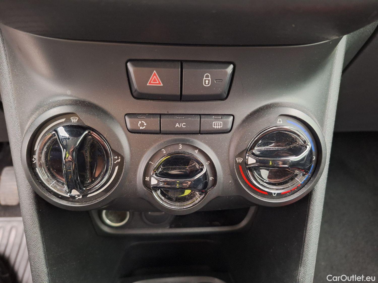 Peugeot  2008 Peugeot,  FL'16, Peugeot  1.2 Puretech 61kW S&S Active 5d #21