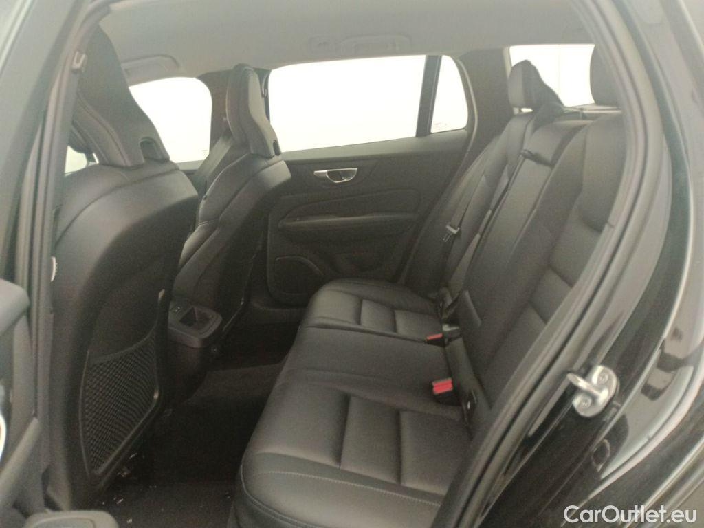 Volvo  V60 VOLVO  DIESEL - 2022 2.0 B4 197hp Plus Dark 5d #10