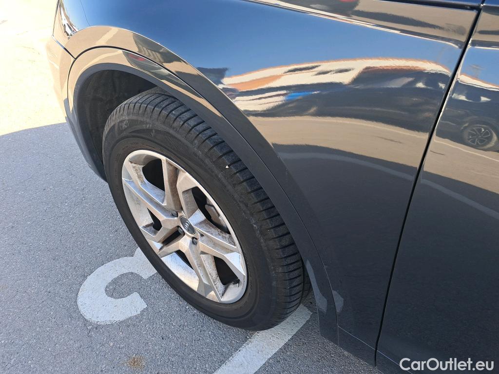  Audi  Q5 AUDI  / 2016 / 5P / todoterreno Design 35 TDI 120kW S tronic (AC) #28