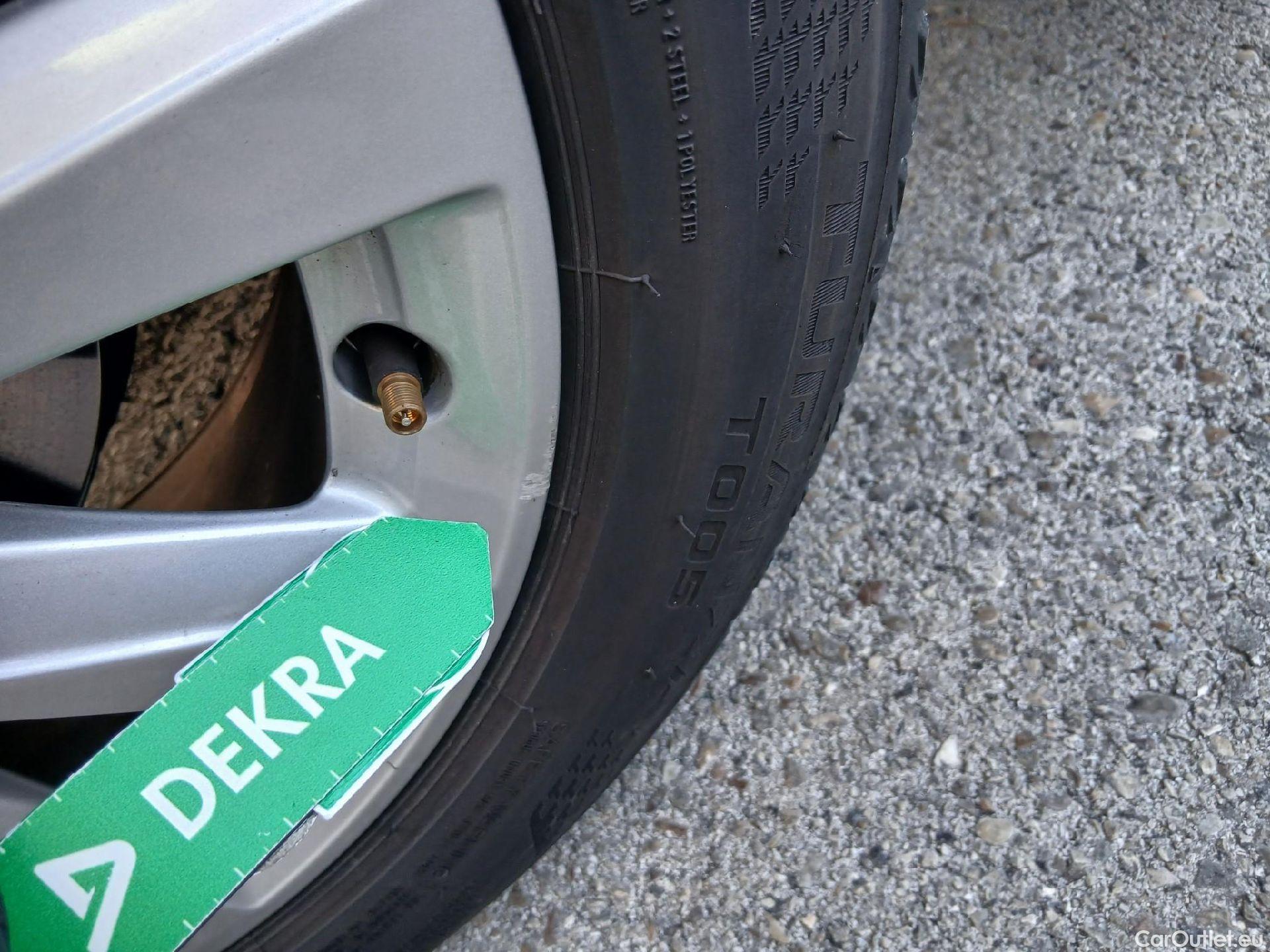 Audi  A1 Sportback AUDI A1 / 2018 / 5P / berlina con portón Sportback Advanced 30 TFSI 81kW (110CV) #13