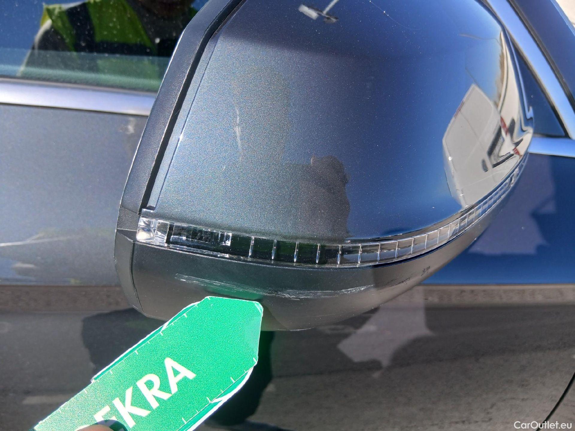  Audi  Q5 AUDI  / 2020 / 5P / todoterreno Advanced 35 TDI 120kW S tronic (AC2) #48