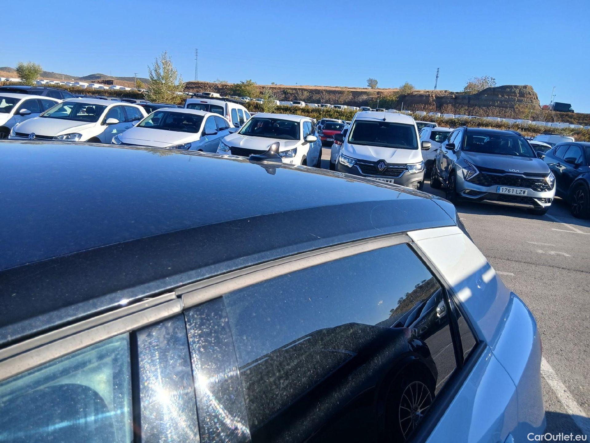 Audi  A1 Sportback AUDI A1 / 2018 / 5P / berlina con portón Sportback Advanced 30 TFSI 81kW (110CV) #26