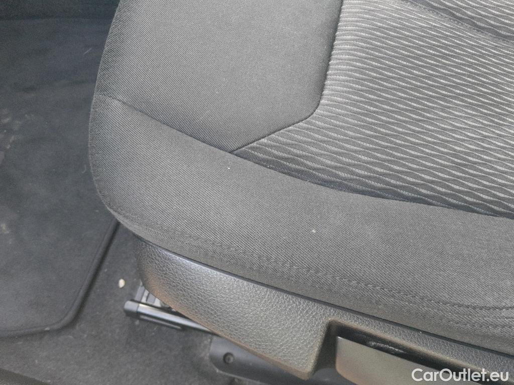  Bmw  Serie 1 BMW  / 2015 / 5P / berlina con portón 116d #12