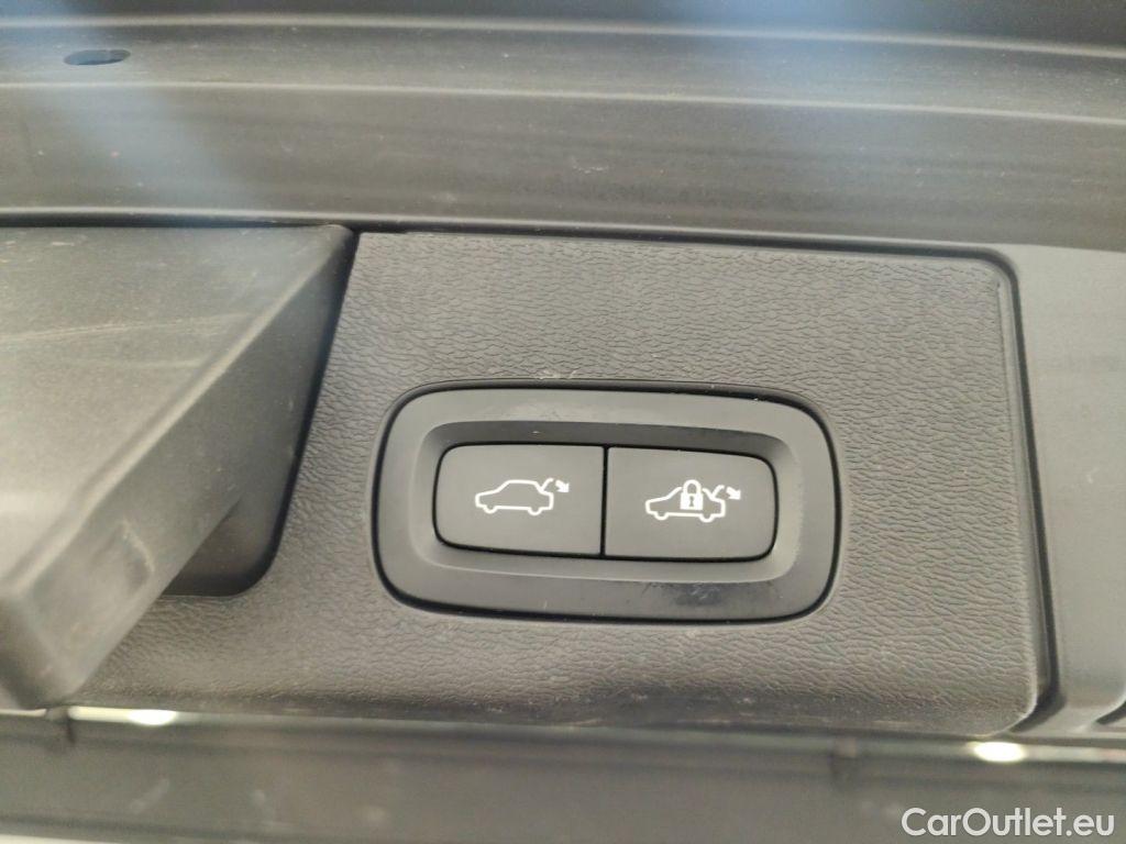 Volvo  XC60 Volvo  D4 120kW Geartronic Momentum Pro 5d #31