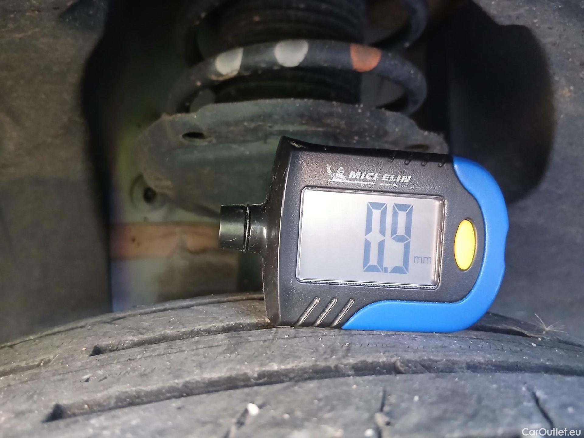 Audi  A1 Sportback AUDI A1 / 2018 / 5P / berlina con portón Sportback Advanced 30 TFSI 81kW (110CV) #11