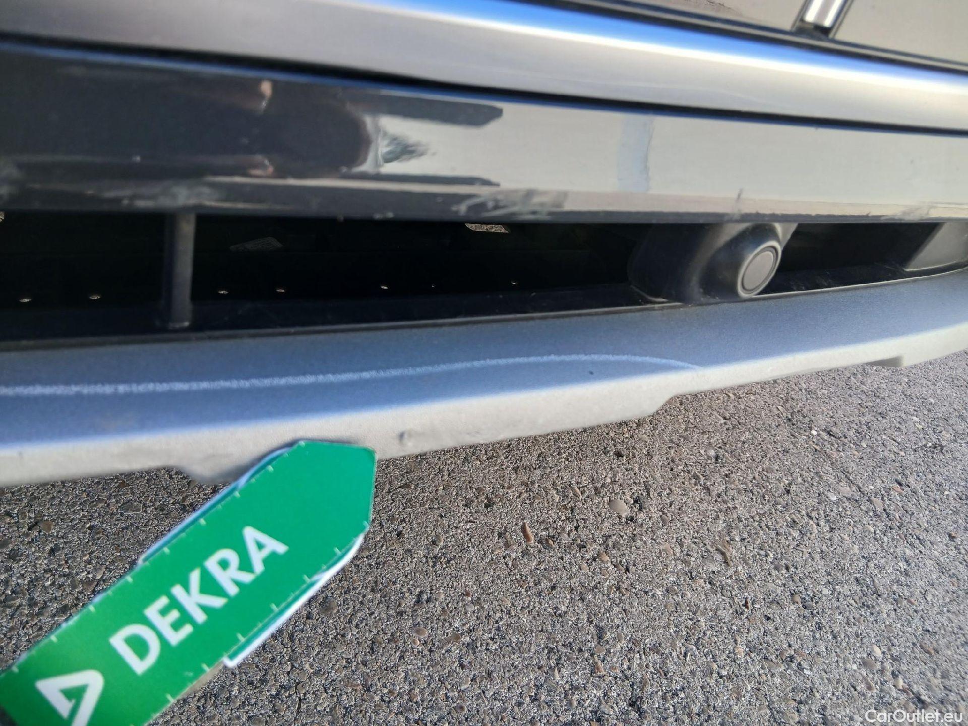  Audi  Q5 AUDI  / 2020 / 5P / todoterreno Advanced 35 TDI 120kW S tronic (AC2) #20