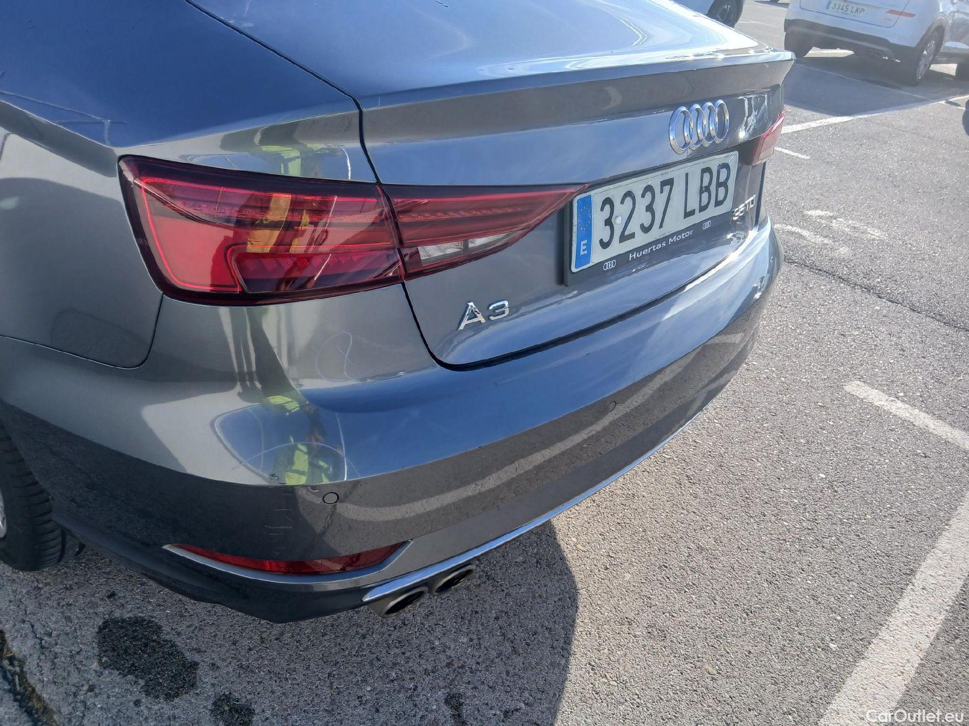  Audi  A3 AUDI  / 2016 / 4P / sedán Sedan Design 35 TDI 110kW S tronic #18