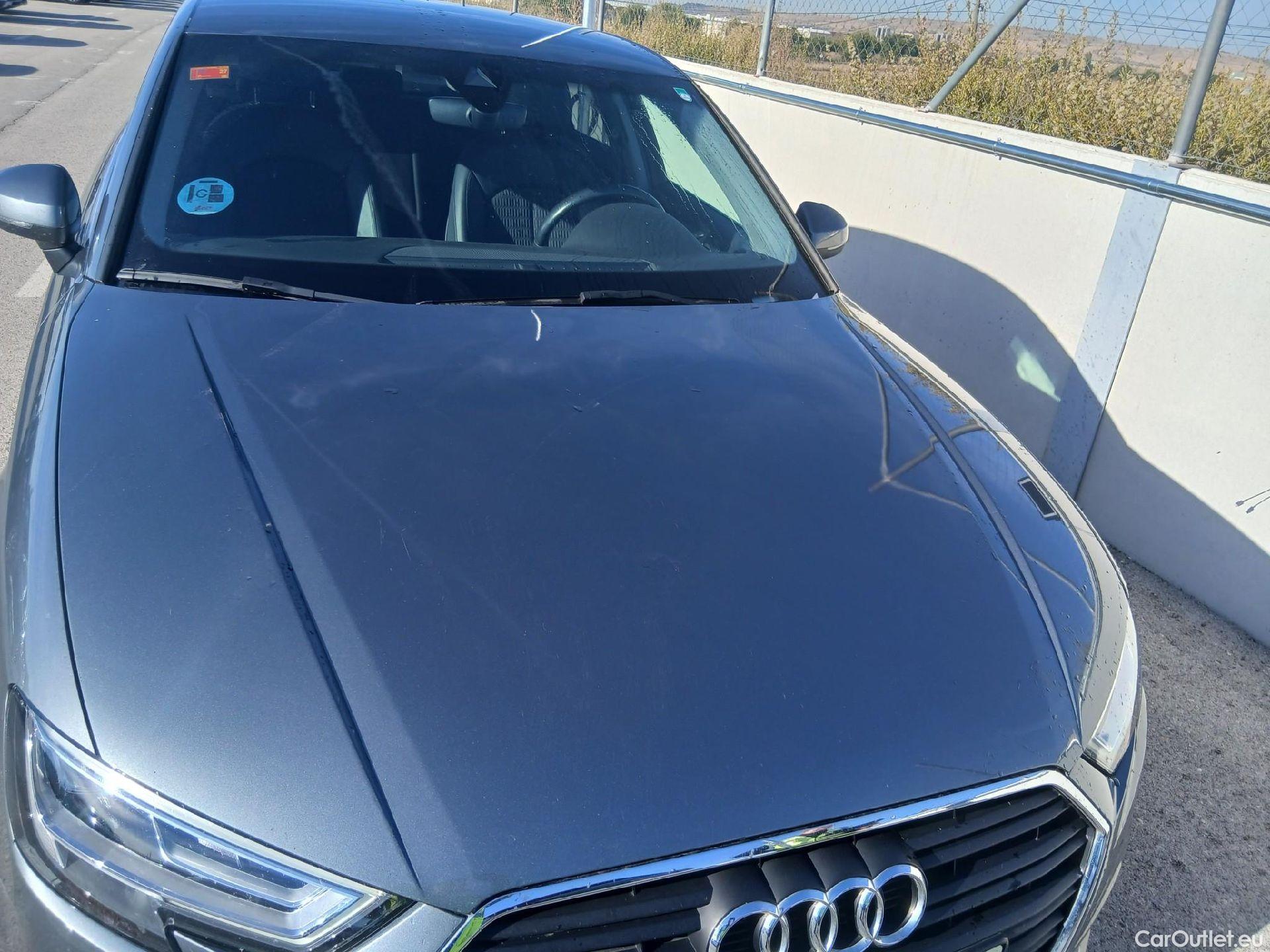  Audi  A3 AUDI  / 2016 / 4P / sedán Sedan Design 35 TDI 110kW S tronic #6