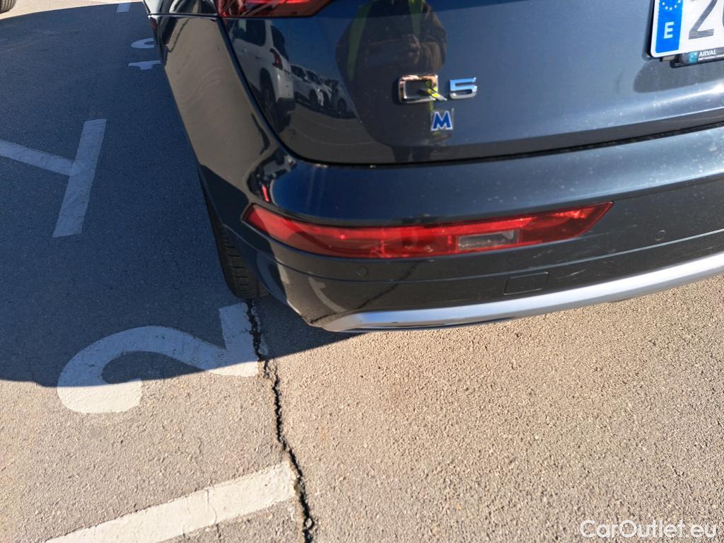  Audi  Q5 AUDI  / 2016 / 5P / todoterreno Design 35 TDI 120kW S tronic (AC) #1