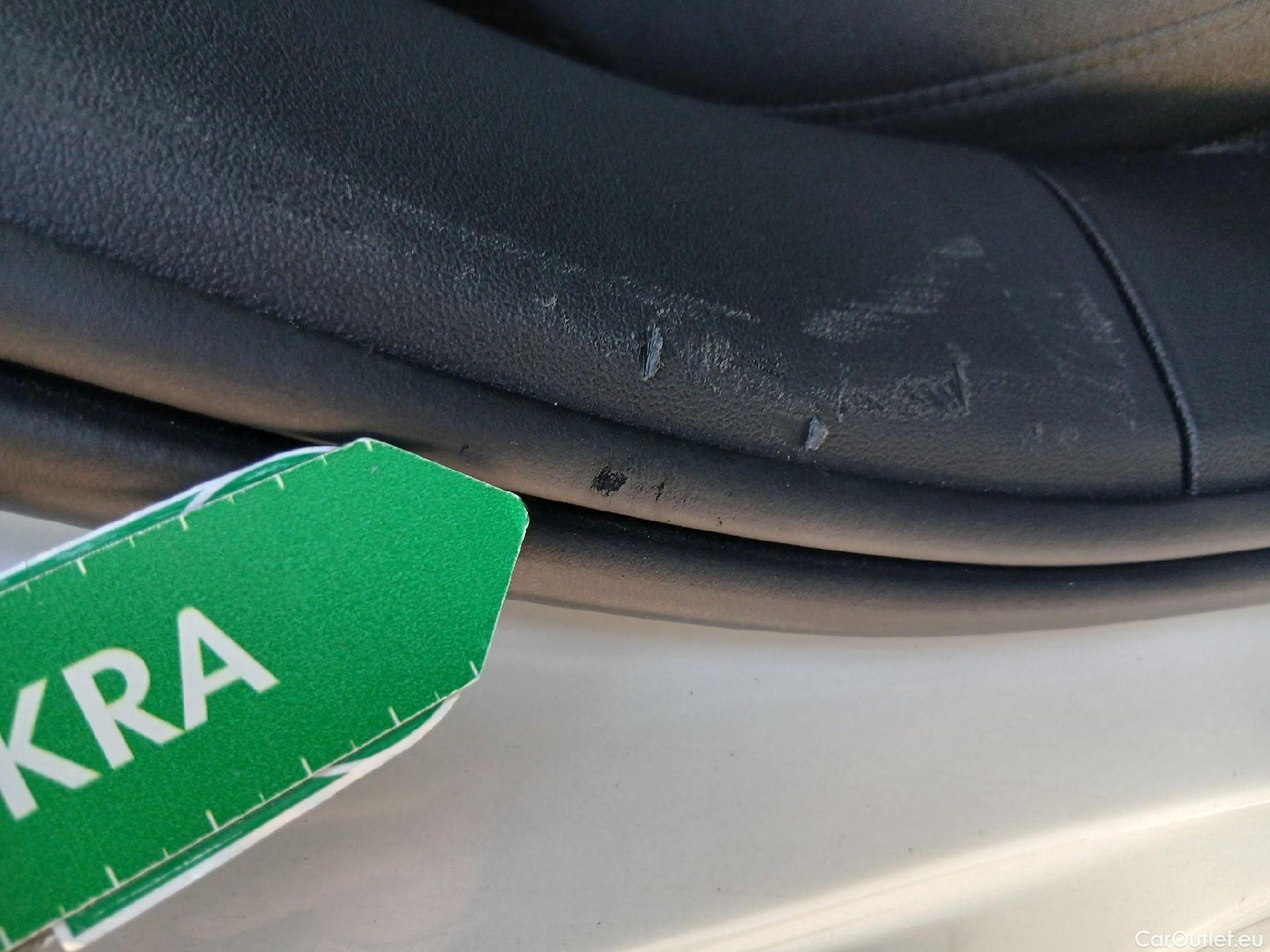 Audi  A1 Sportback AUDI A1 / 2018 / 5P / berlina con portón Sportback Advanced 30 TFSI 81kW (110CV) #6