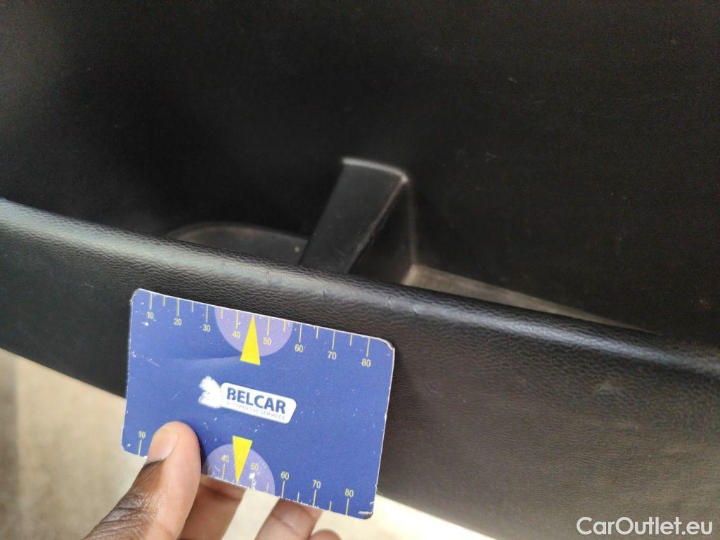 Volvo  XC60 Volvo  D4 120kW Geartronic Momentum Pro 5d #72