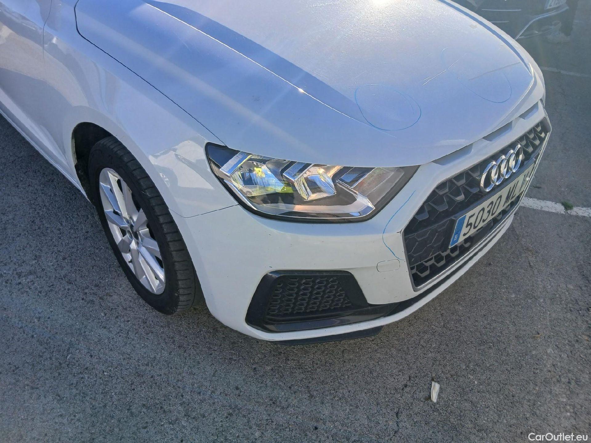 Audi  A1 Sportback AUDI A1 / 2018 / 5P / berlina con portón Sportback Advanced 30 TFSI 81kW (110CV) #23