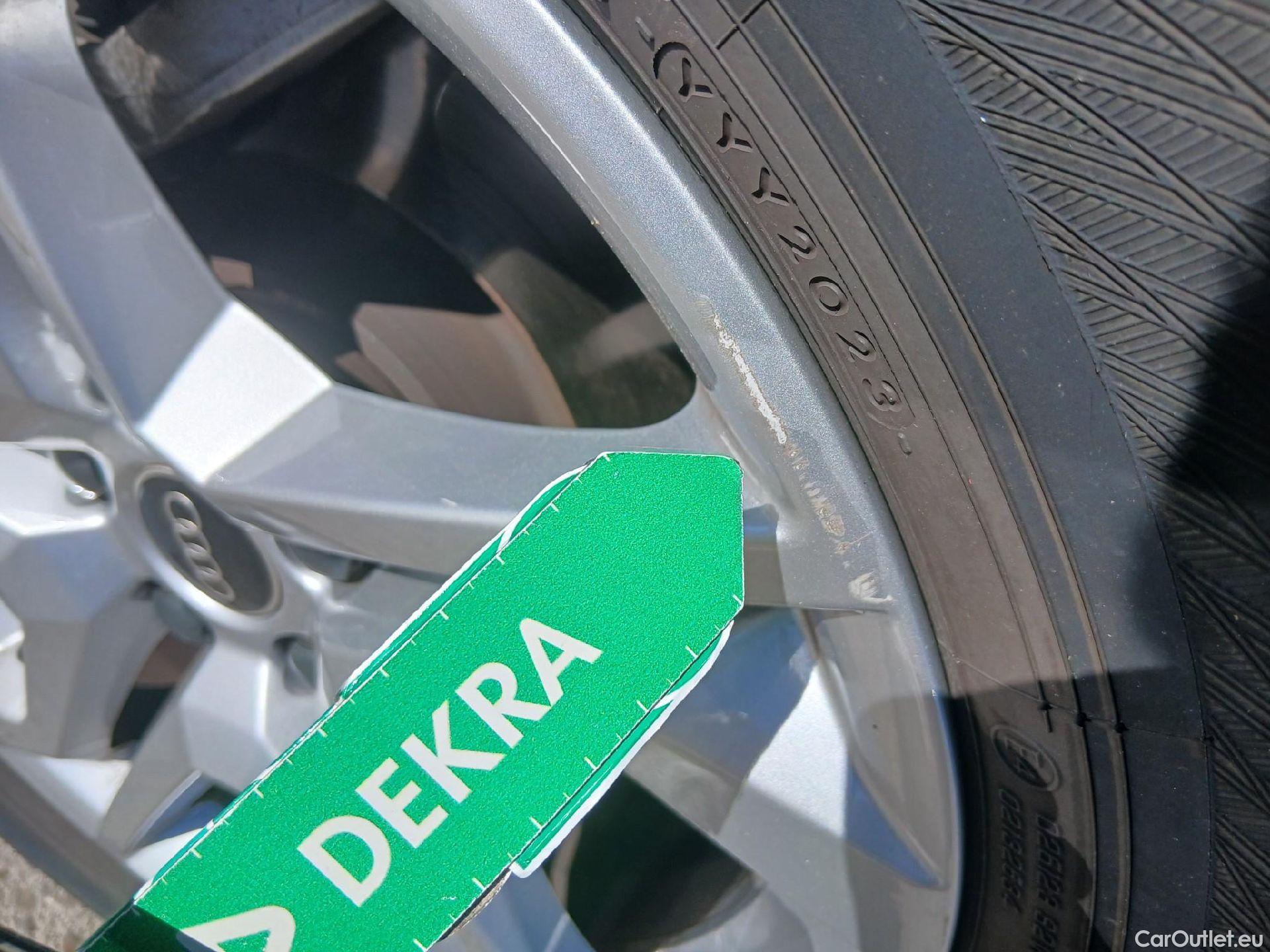  Audi  Q5 AUDI  / 2020 / 5P / todoterreno Advanced 35 TDI 120kW S tronic (AC2) #11