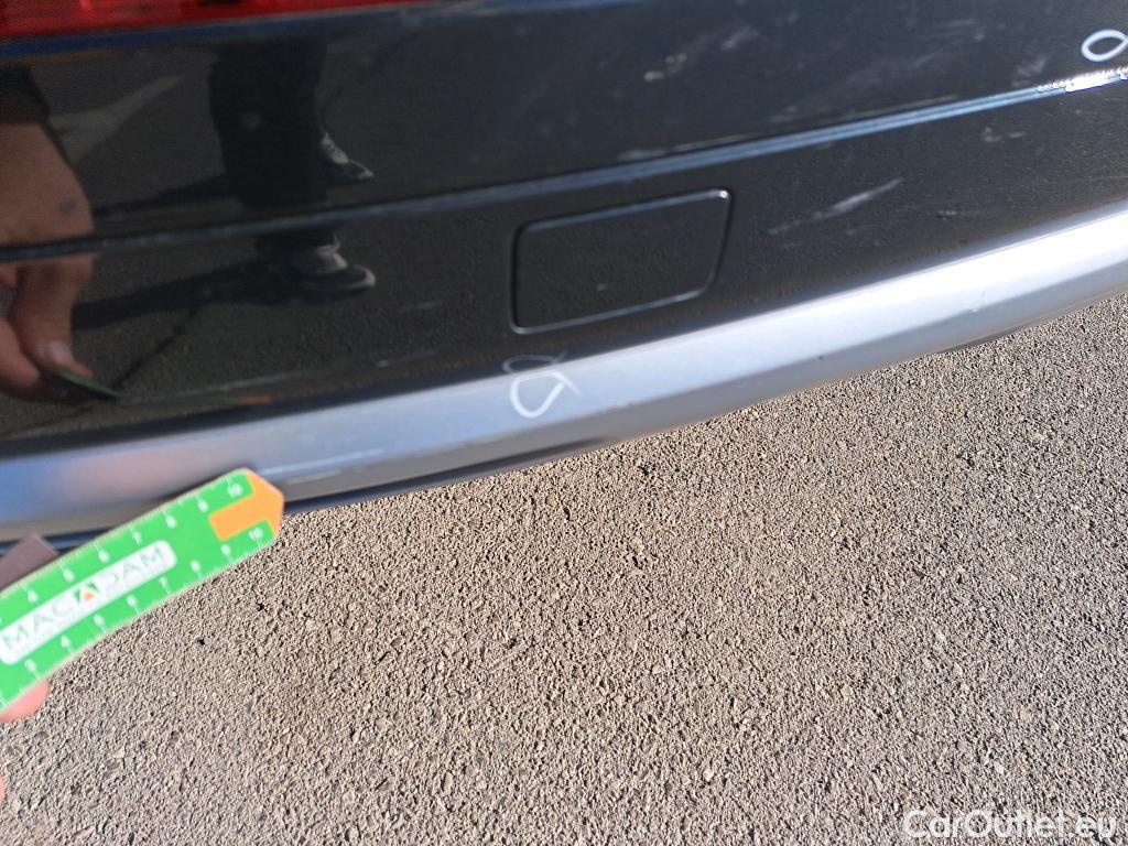  Audi  Q5 AUDI  / 2016 / 5P / todoterreno Design 35 TDI 120kW S tronic (AC) #15