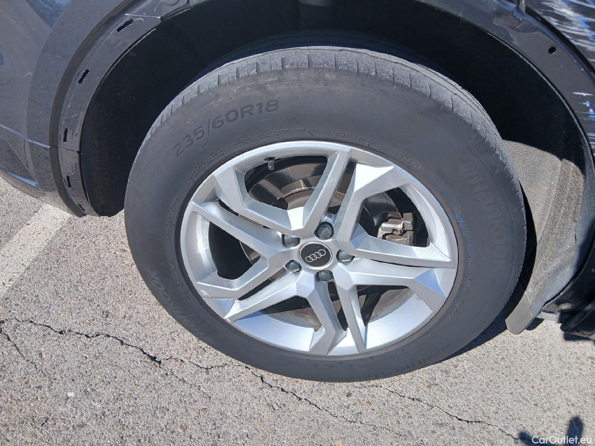  Audi  Q5 AUDI  / 2020 / 5P / todoterreno Advanced 35 TDI 120kW S tronic (AC2) #9