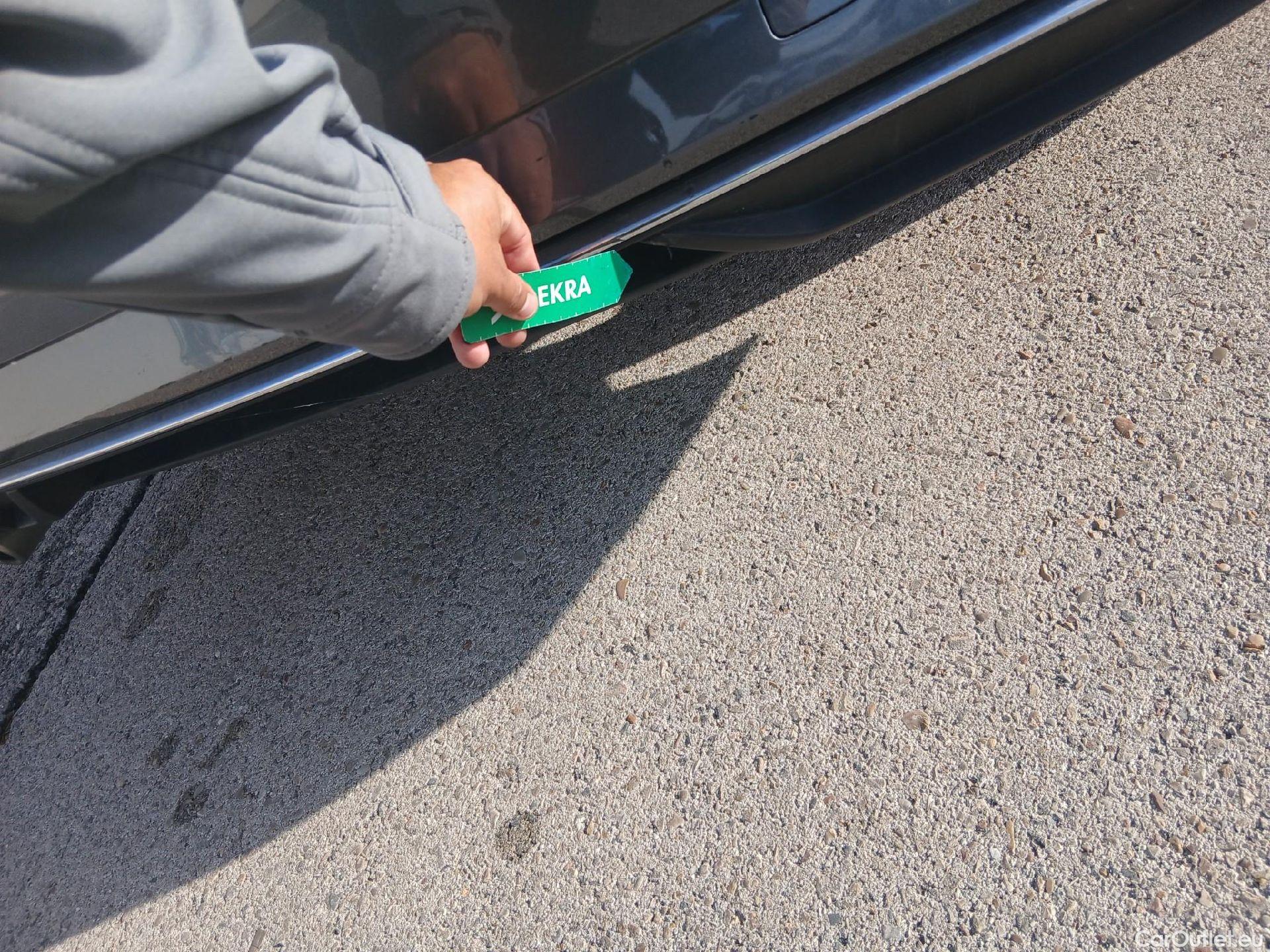  Audi  A3 AUDI  / 2016 / 4P / sedán Sedan Design 35 TDI 110kW S tronic #20