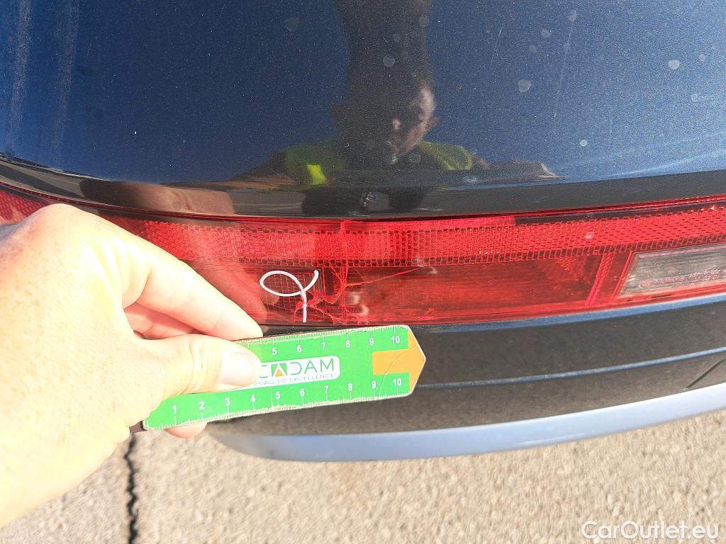  Audi  Q5 AUDI  / 2016 / 5P / todoterreno Design 35 TDI 120kW S tronic (AC) #2