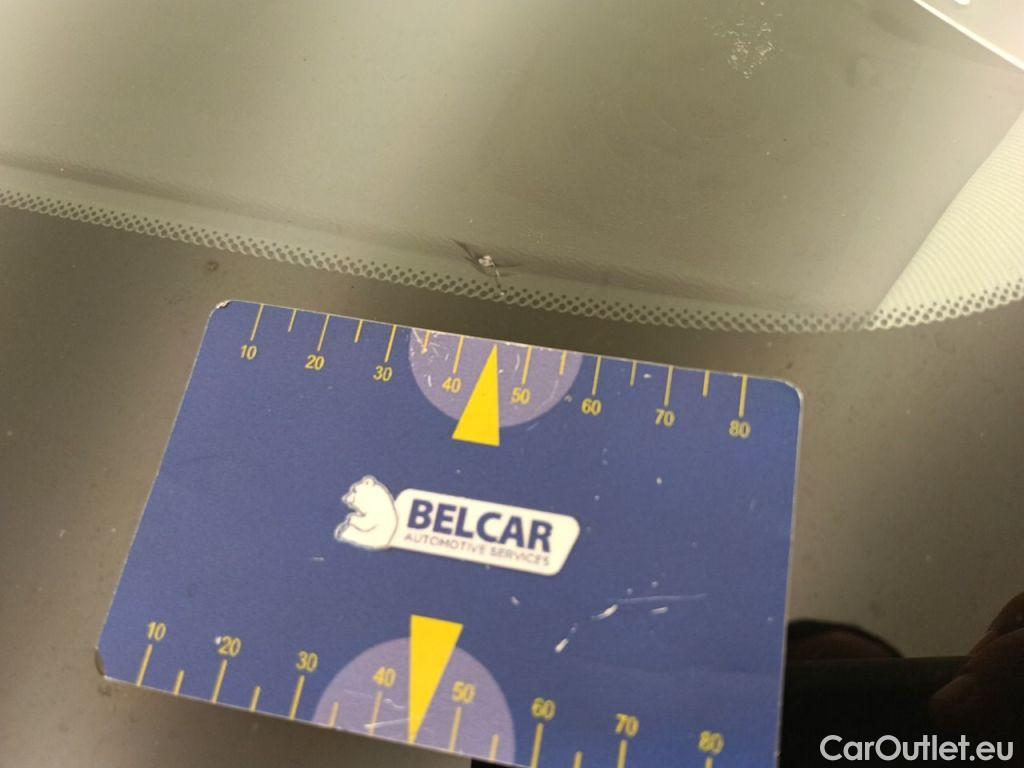 Volvo  V60 VOLVO  DIESEL - 2022 2.0 B4 197hp Plus Dark 5d #33