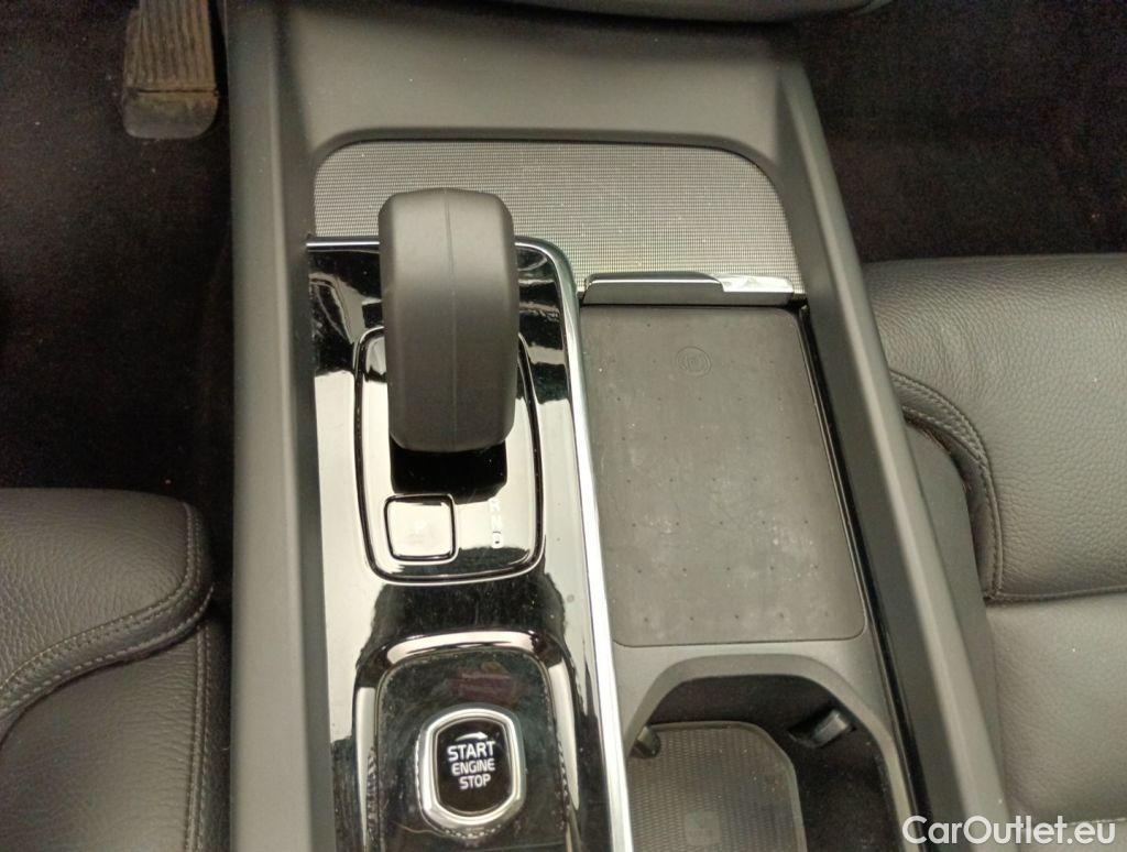 Volvo  XC60 VOLVO  - 2021 2.0 T6 PHEV AWD Plus Dark 5d #28