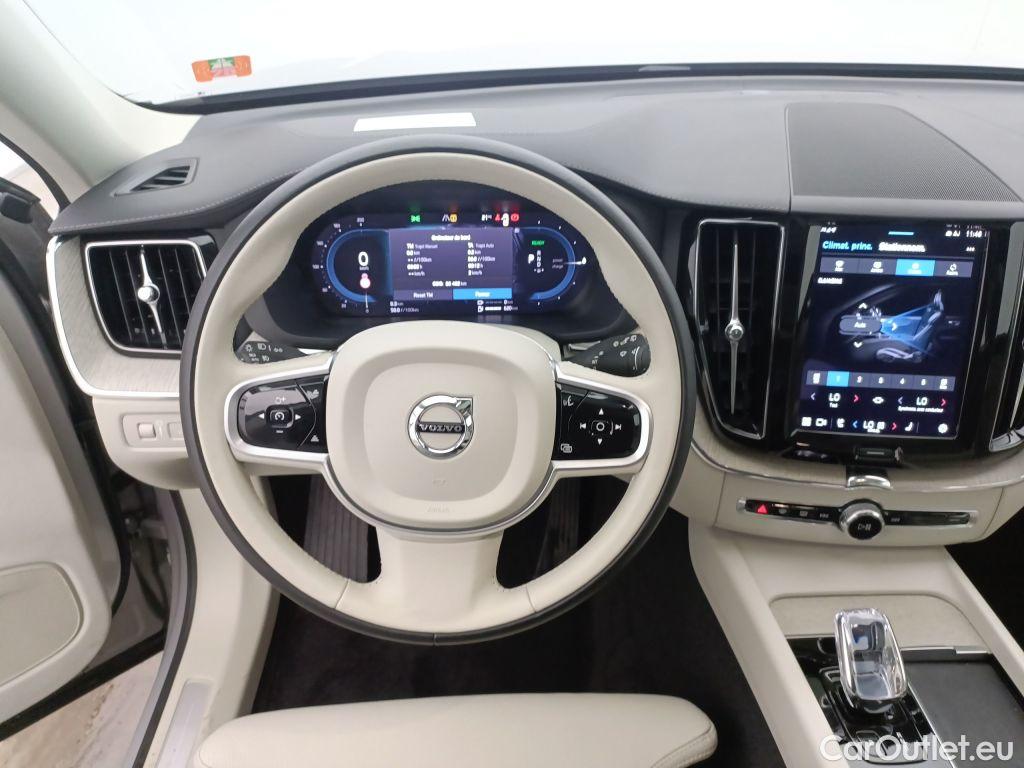 Volvo  XC60 VOLVO  - 2021 2.0 T6 253 PHEV AWD Inscription 5d #23