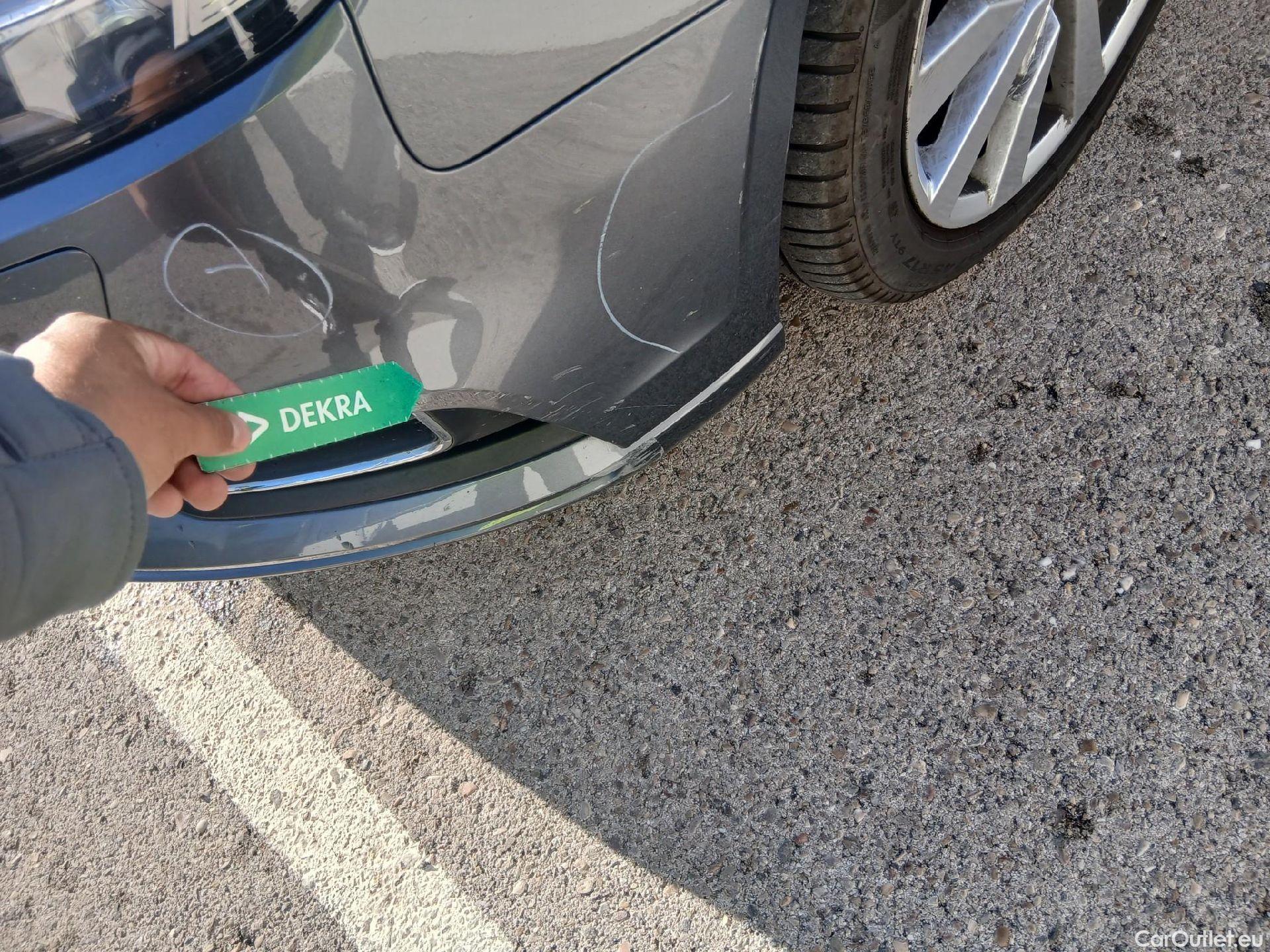  Audi  A3 AUDI  / 2016 / 4P / sedán Sedan Design 35 TDI 110kW S tronic #4