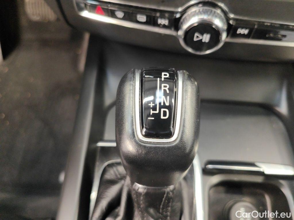 Volvo  XC60 Volvo  D4 120kW Geartronic Momentum Pro 5d #30