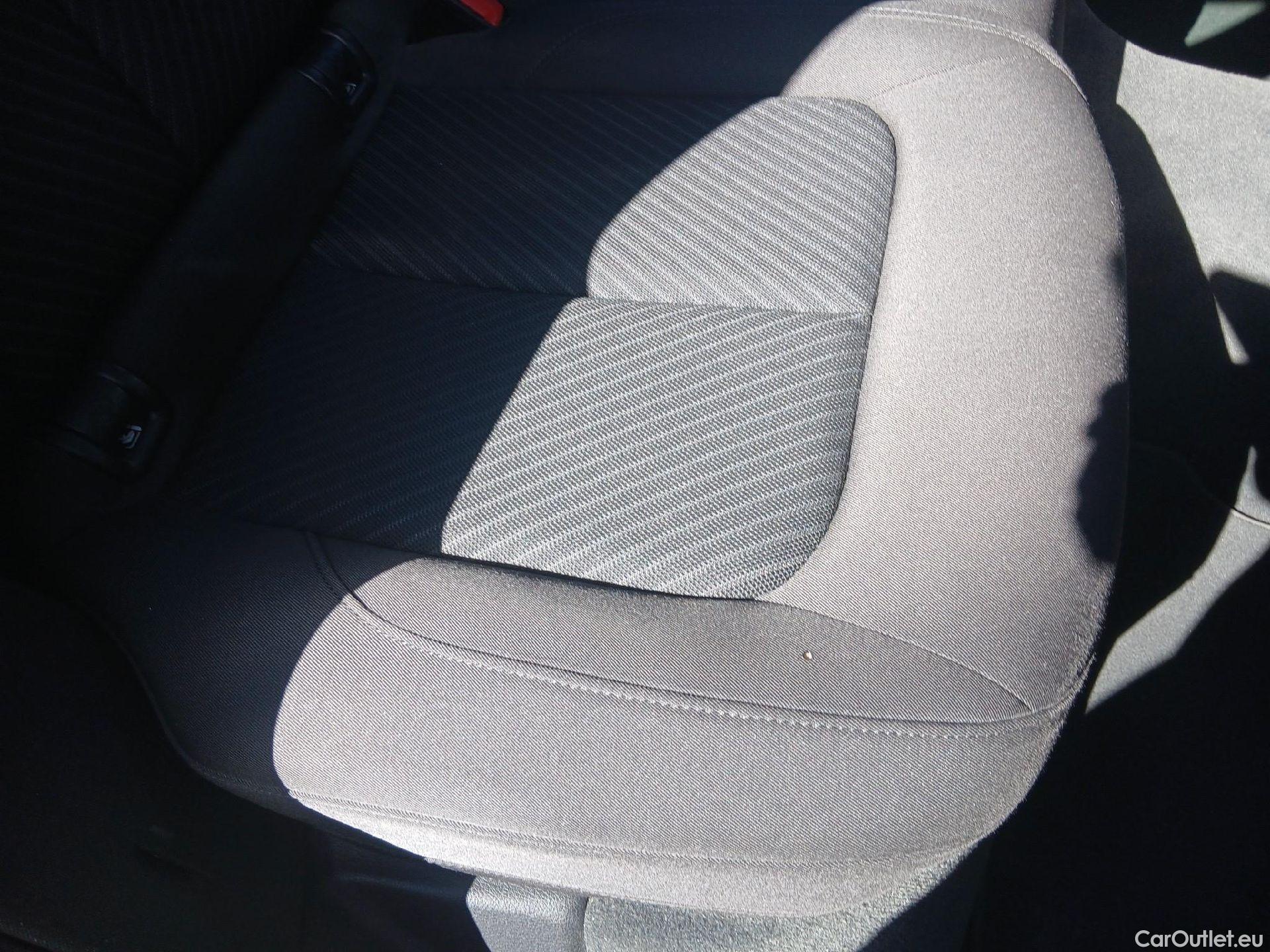  Audi  Q5 AUDI  / 2020 / 5P / todoterreno Advanced 35 TDI 120kW S tronic (AC2) #3