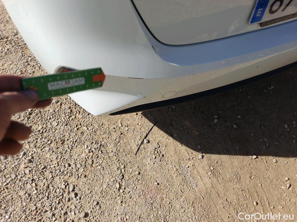  KIA  Cee'd KIA Ceed / 2018 / 5P / berlina con portón 1.0 T-GDi 74kW (100CV) Drive (CX) #22