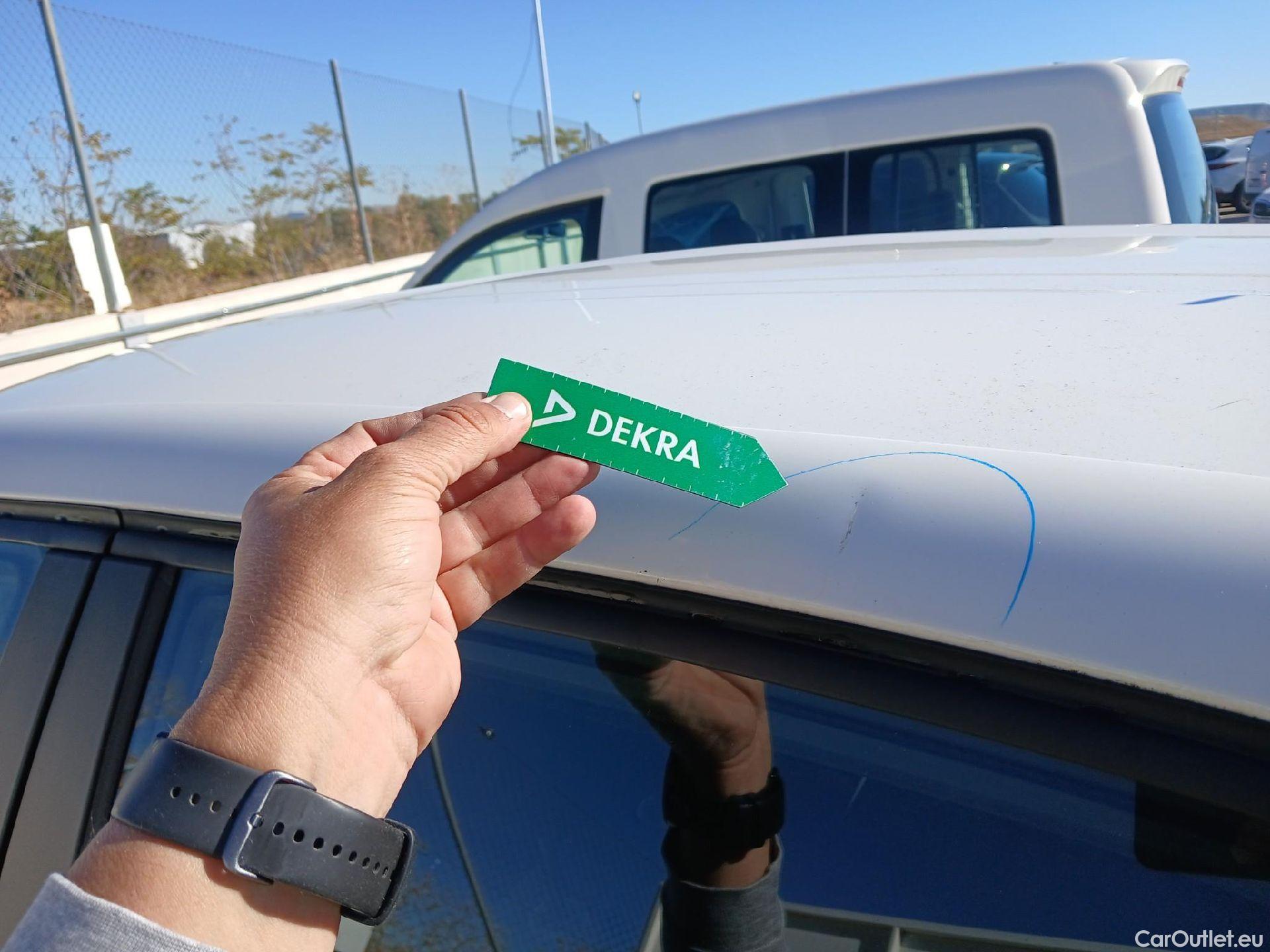  Citroen  C3 CITROEN  / 2016 / 5P / berlina con portón BlueHDi 73KW (100CV) S&S FEEL #24