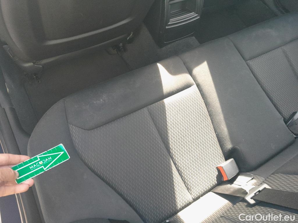  Bmw  Serie 1 BMW  / 2015 / 5P / berlina con portón 116d #30