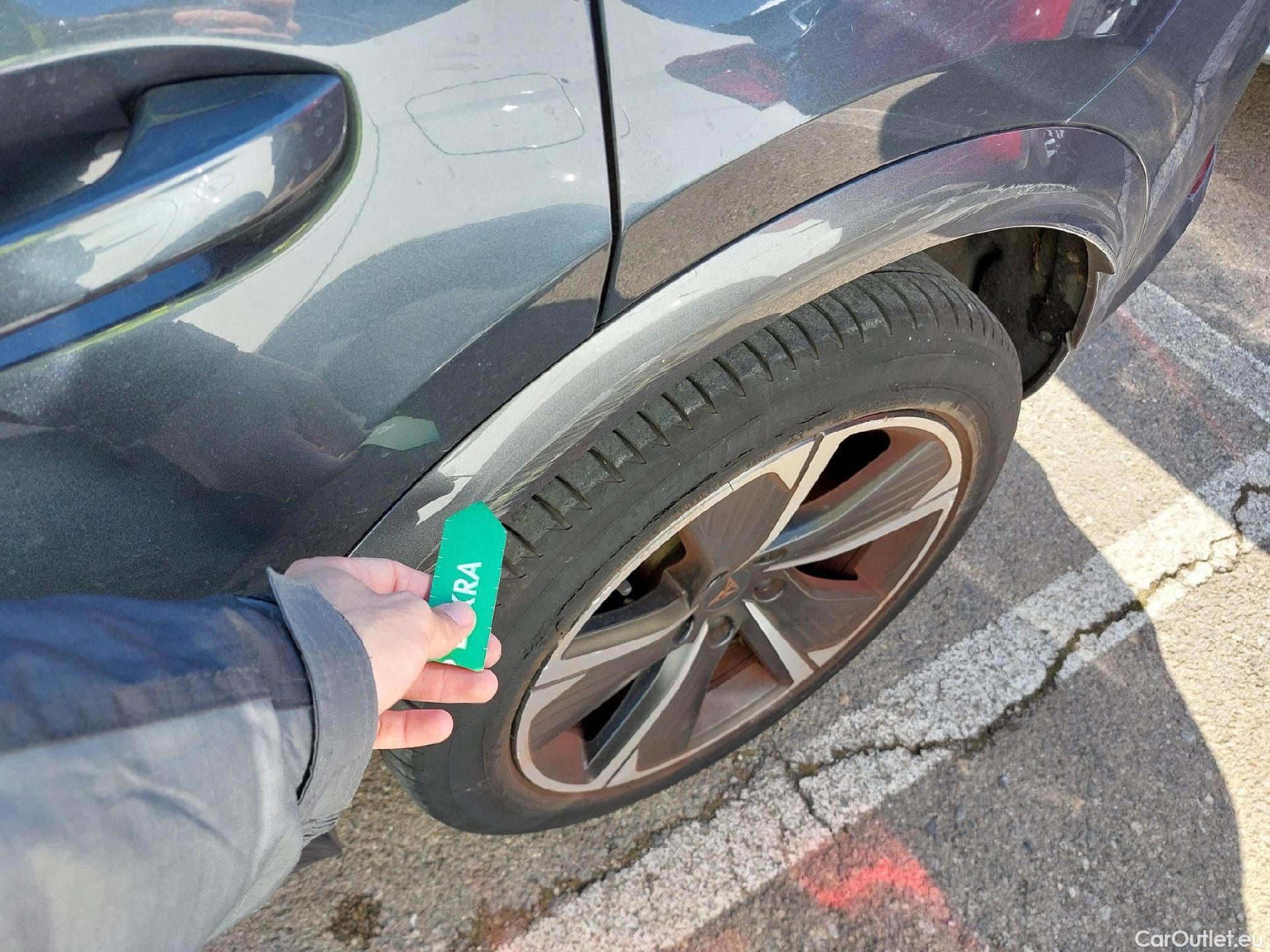  Cupra  Formentor CUPRA  / 2020 / 5P / todoterreno 1.4 e-Hybrid 150kW (204 CV) DSG (AC) #38