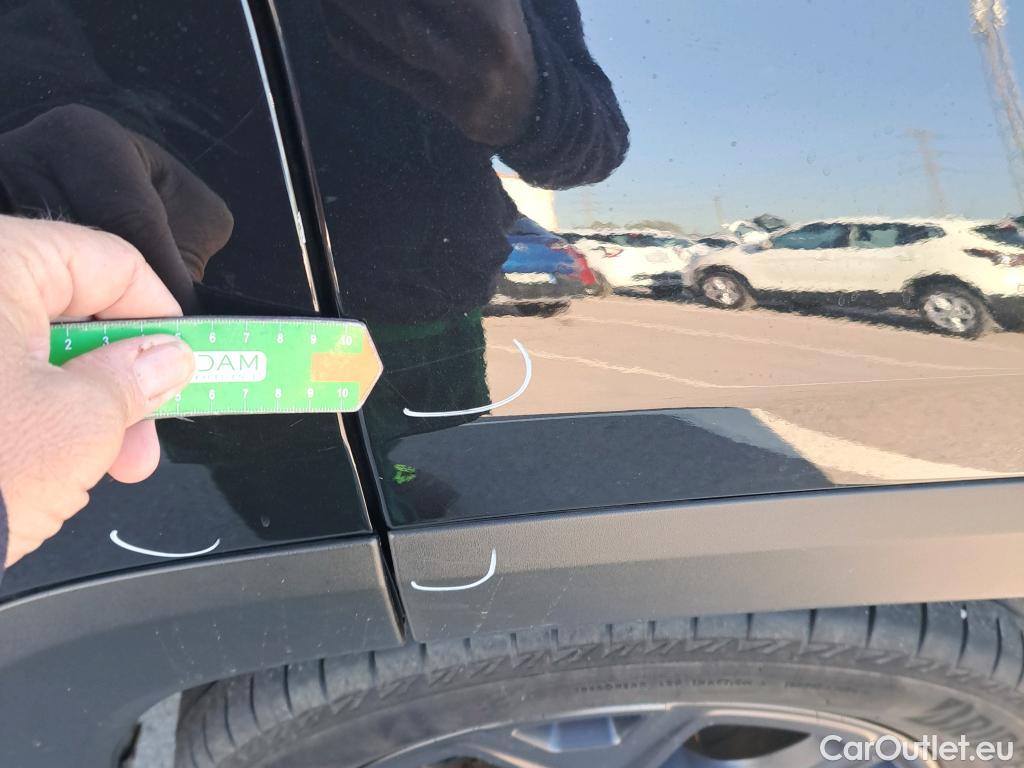 Jeep  Patriot JEEP Renegade / 2014 / 5P / todoterreno 80 Aniversario 1.0G 88kW (120CV) 4x2(SP) #12