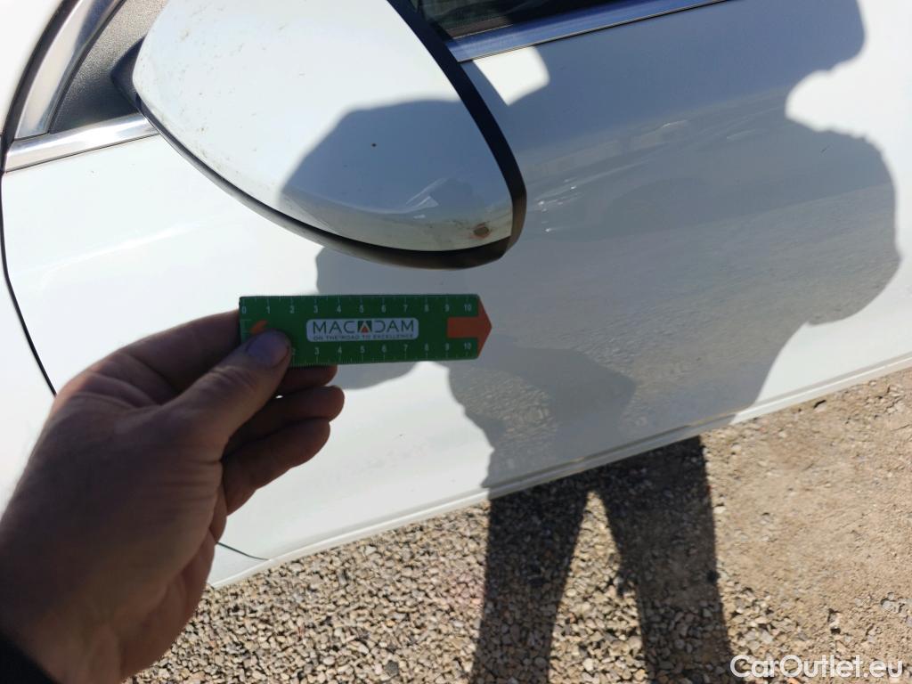  KIA  Cee'd KIA Ceed / 2018 / 5P / berlina con portón 1.0 T-GDi 74kW (100CV) Drive (CX) #26