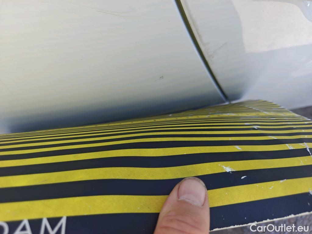  KIA  Cee'd KIA Ceed / 2018 / 5P / berlina con portón 1.0 T-GDi 74kW (100CV) Drive (CX) #11