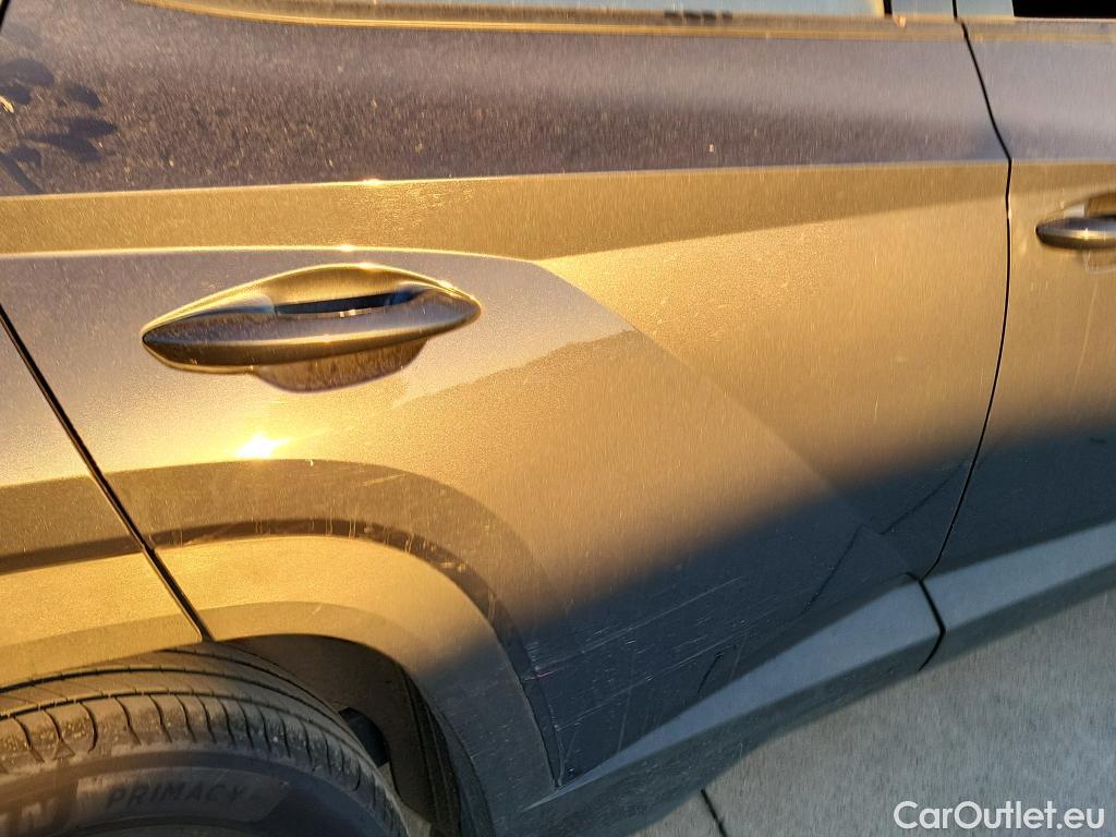  Hyundai  Tucson HYUNDAI  / 2020 / 5P / todoterreno 1.6 CRDI 85kW (115CV) Klass #5