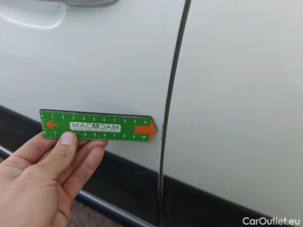  Citroen  C3  Feel 1.5 BlueHDi 100CV MT6 E6d #10