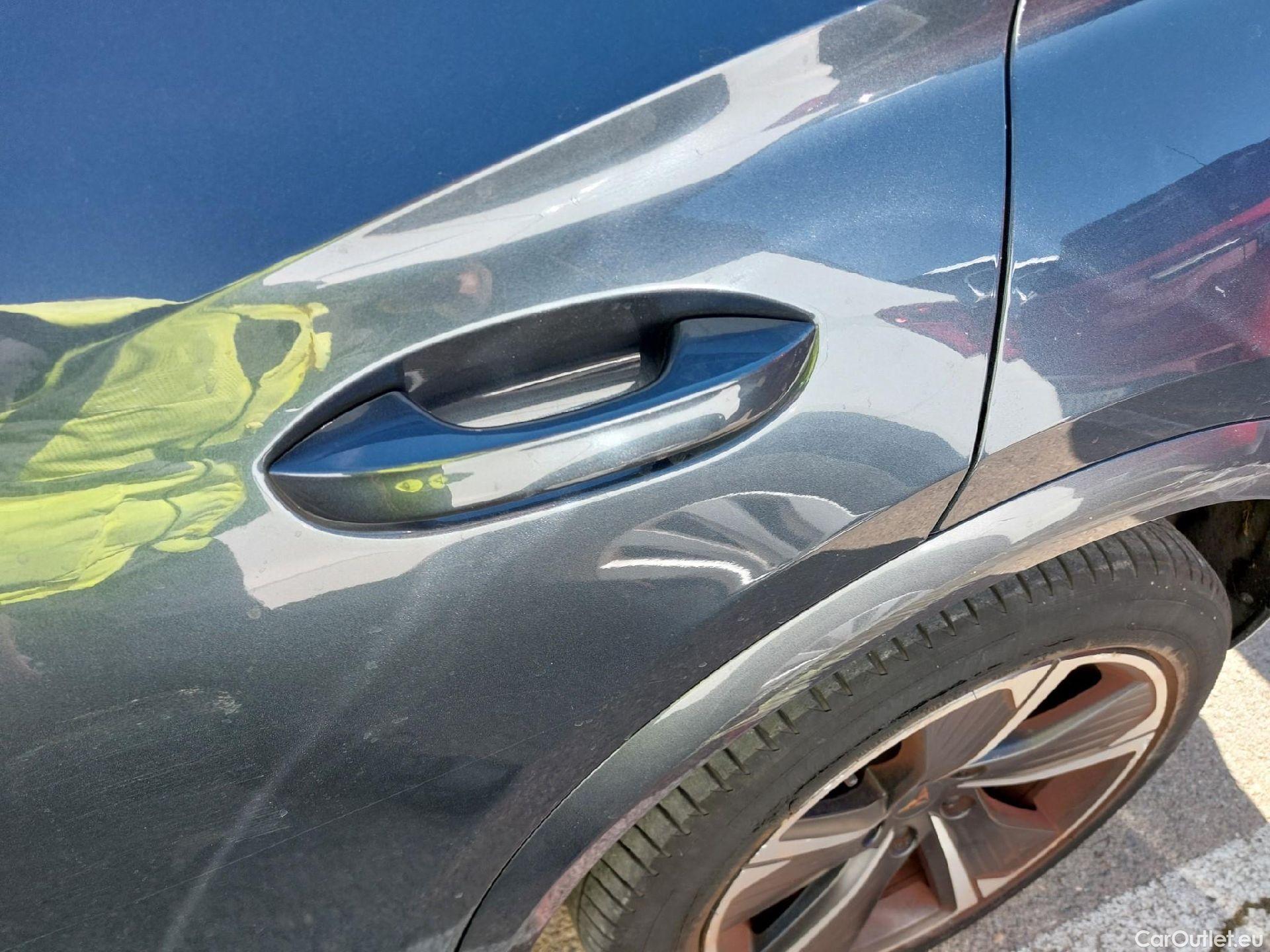  Cupra  Formentor CUPRA  / 2020 / 5P / todoterreno 1.4 e-Hybrid 150kW (204 CV) DSG (AC) #37