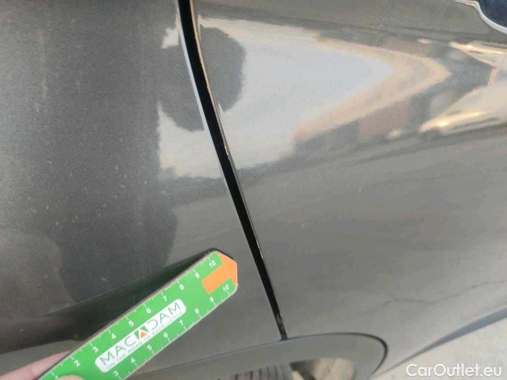  Bmw  X1 BMW  / 2019 / 5P / todoterreno sDrive18d #8