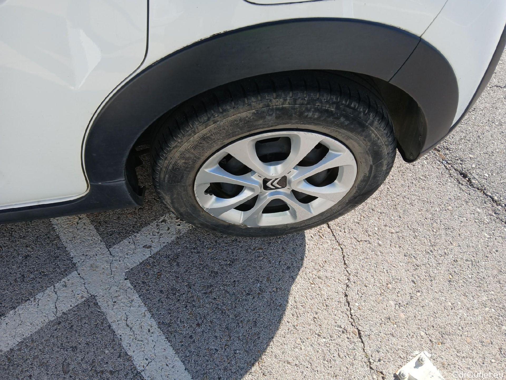  Citroen  C3 CITROEN  / 2016 / 5P / berlina con portón BlueHDi 73KW (100CV) S&S FEEL #10