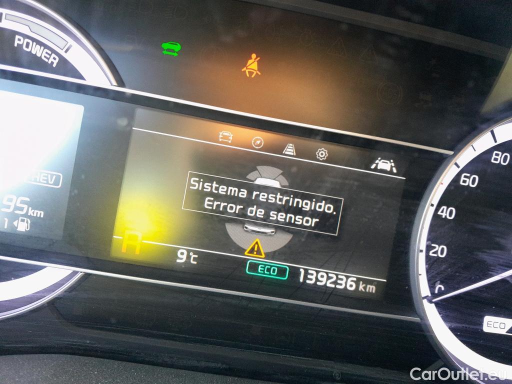  KIA  Niro KIA  / 2019 / 5P / crossover 1.6 GDi PHEV 104kW (141CV) Drive #52