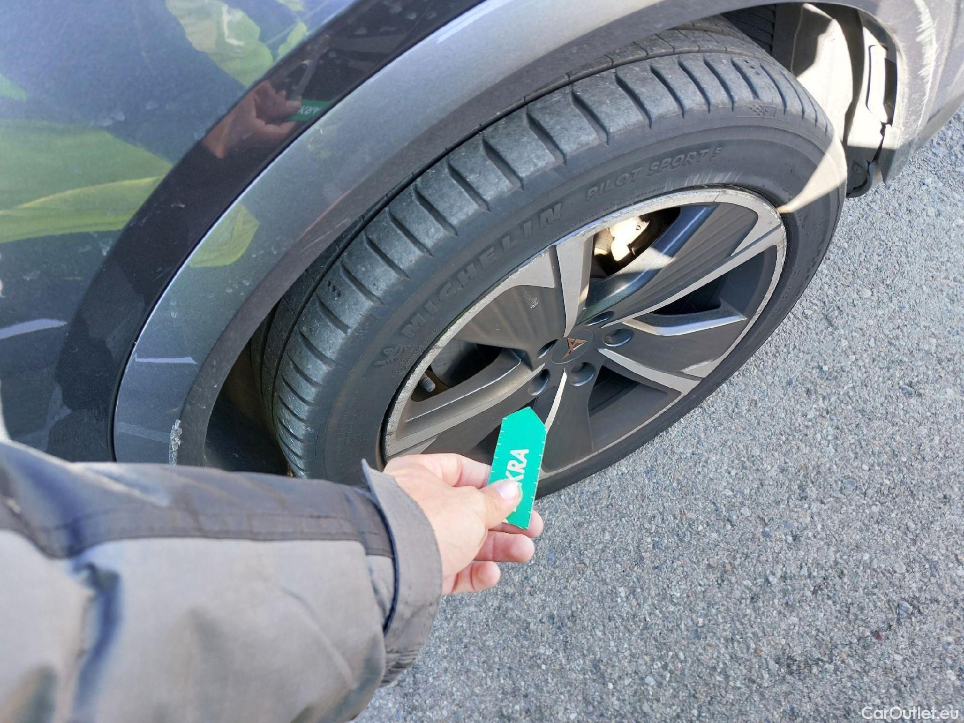  Cupra  Formentor CUPRA  / 2020 / 5P / todoterreno 1.4 e-Hybrid 150kW (204 CV) DSG (AC) #82