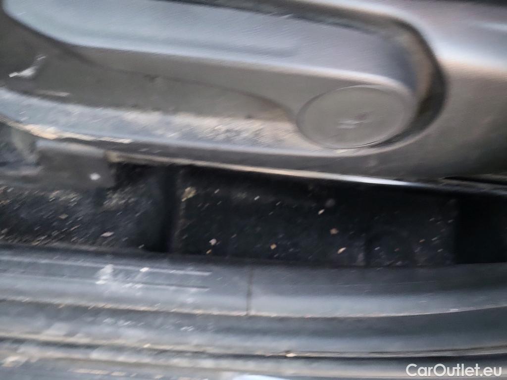  Hyundai  Tucson HYUNDAI  / 2020 / 5P / todoterreno 1.6 CRDI 85kW (115CV) Klass #9