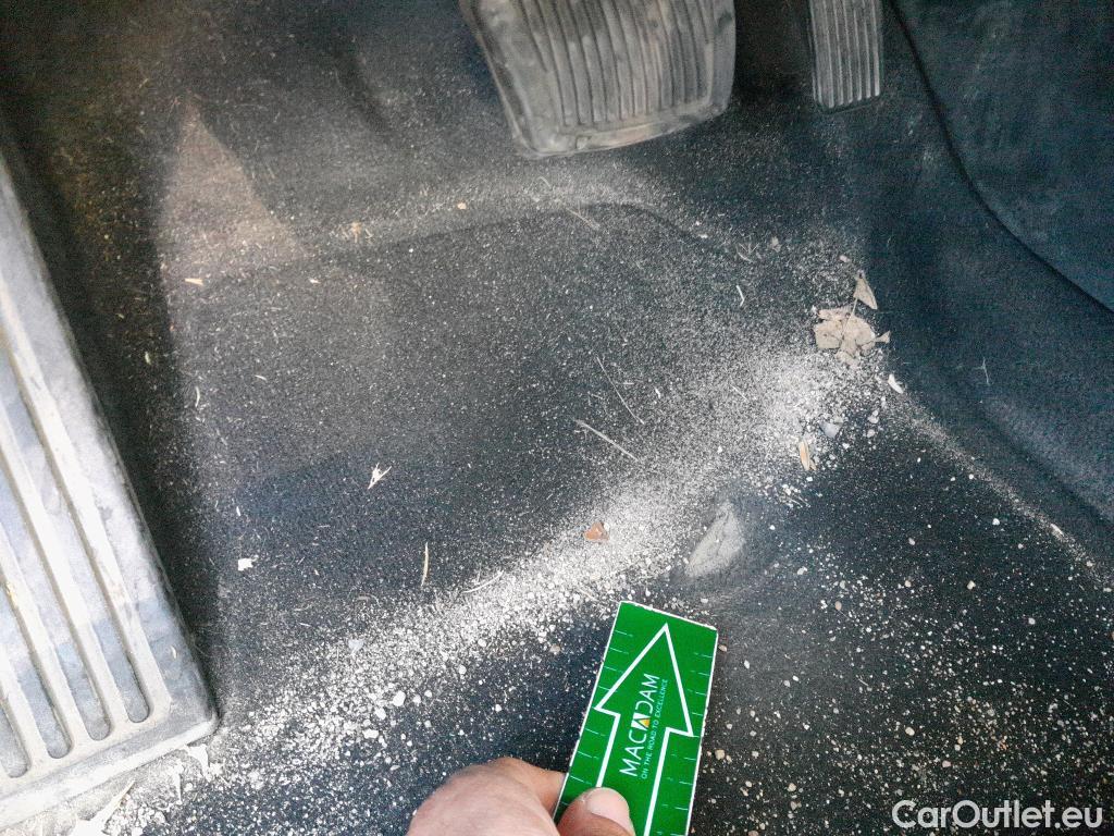  KIA  Niro KIA  / 2019 / 5P / crossover 1.6 GDi PHEV 104kW (141CV) Drive #13