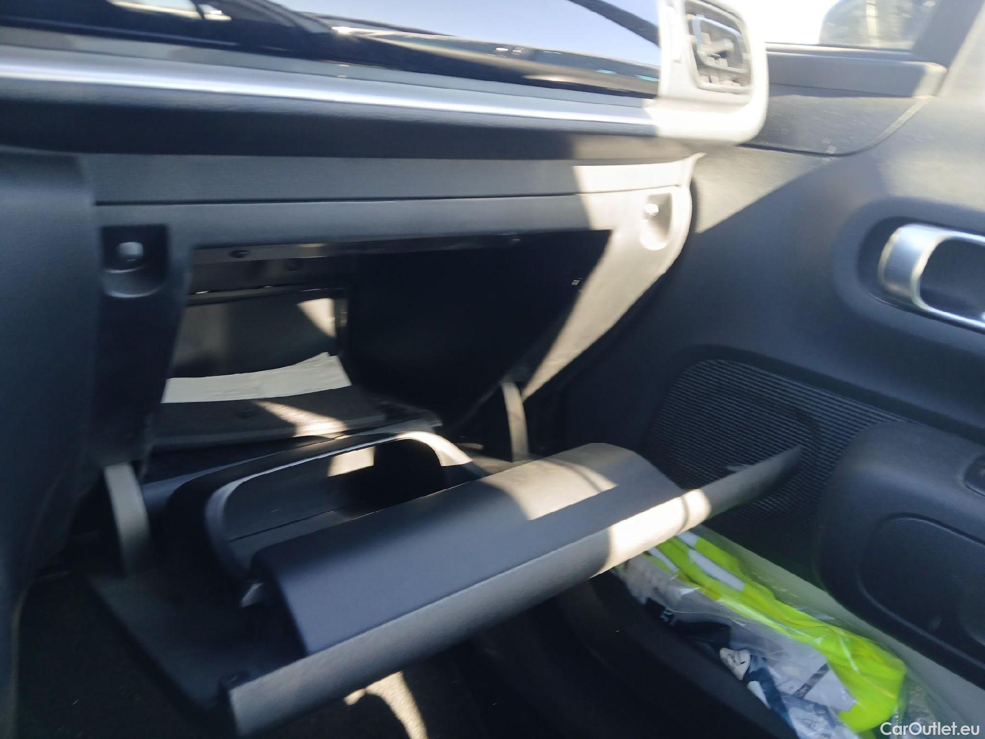  Citroen  C3 CITROEN  / 2016 / 5P / berlina con portón BlueHDi 73KW (100CV) S&S FEEL #1