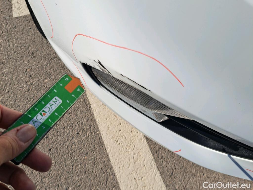  Ford  Kuga FORD  / 2016 / 5P / todoterreno 1.5 EcoBoost 88kW 4x2 Trend+ (CX) #15