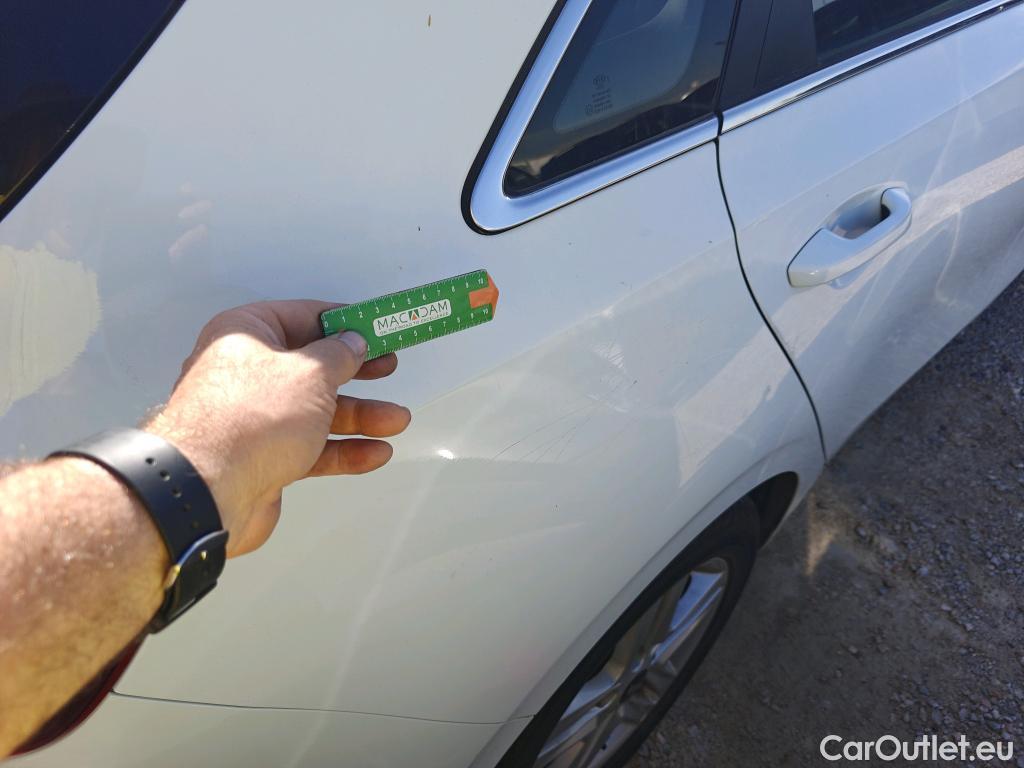  KIA  Cee'd KIA Ceed / 2018 / 5P / berlina con portón 1.0 T-GDi 74kW (100CV) Drive (CX) #10